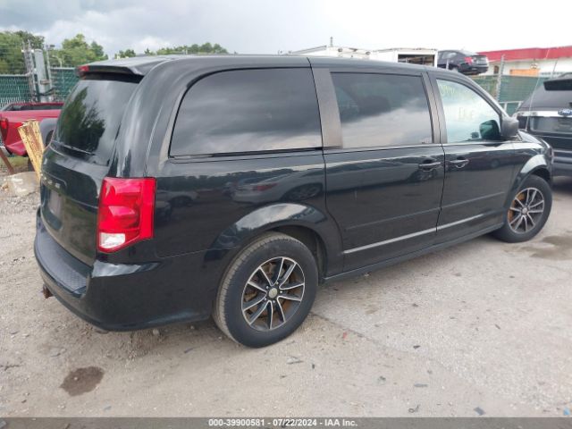 2C4RDGBG3FR586836 Dodge Grand Caravan Se