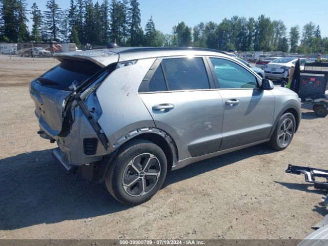 KNDCS3LF5P5044548 KIA Niro Plug-in Hybrid Ex