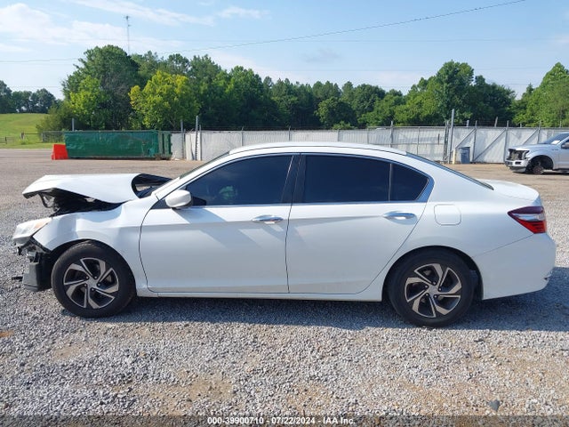 Honda ACCORD LX 2017 1HGCR2F32HA145385 Image 15