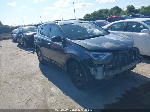 Toyota RAV4 LE 2018 JTMZFREVXJJ722408 main image