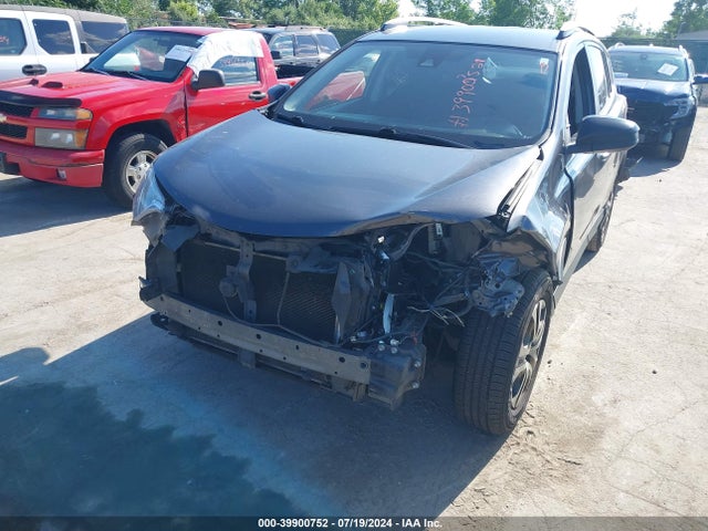 Toyota RAV4 LE 2018 JTMZFREVXJJ722408 Image 6
