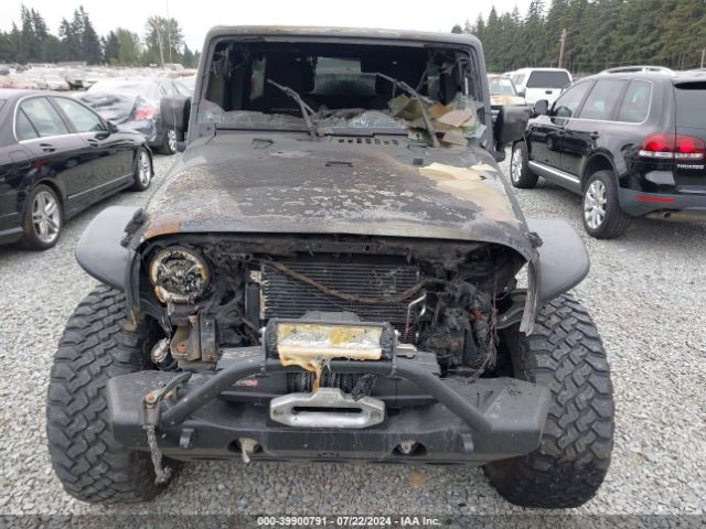 1C4BJWFG6EL135762 Jeep Wrangler Unlimited Rubicon