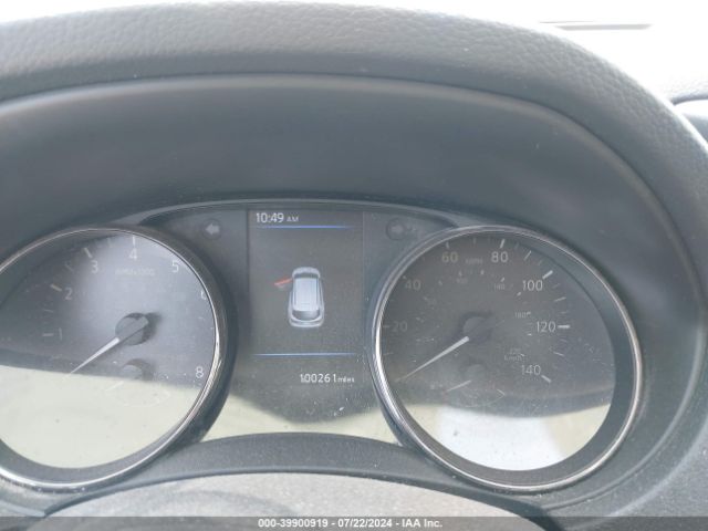 JN1BJ1CP1KW215698 Nissan Rogue Sport S