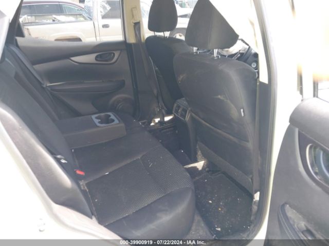 JN1BJ1CP1KW215698 Nissan Rogue Sport S