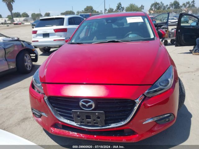 3MZBN1W32JM257190 Mazda Mazda3 Grand Touring