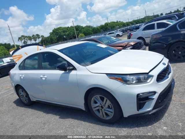 3KPF34AD2ME333646 KIA Forte Gt-line