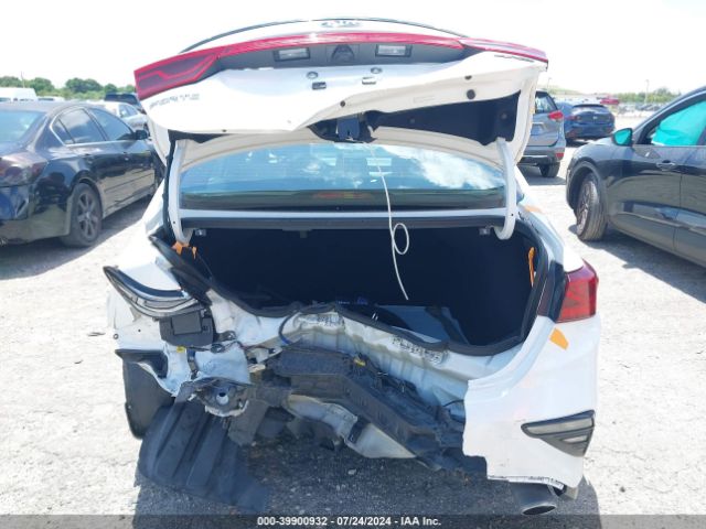 3KPF34AD2ME333646 KIA Forte Gt-line
