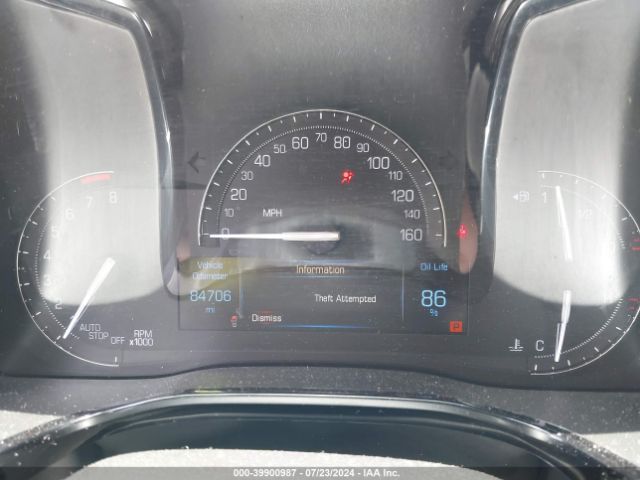 1GYKNDRS2JZ105944 Cadillac XT5 LUXURY