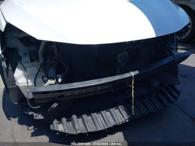 3N1AB7AP0HY305795 Nissan SENTRA SV