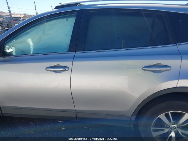 Toyota Rav4 Xle 2016 2T3WFREV5GW280943 Image 14