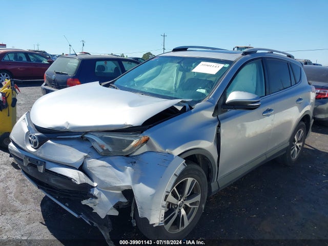 Toyota Rav4 Xle 2016 2T3WFREV5GW280943 Image 2