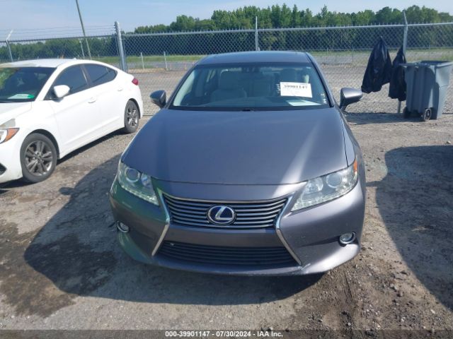 JTHBW1GG3E2076211 Lexus ES 300H
