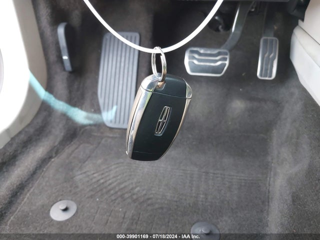 Lincoln MKZ 2019 3LN6L5LU3KR605643 Image 23