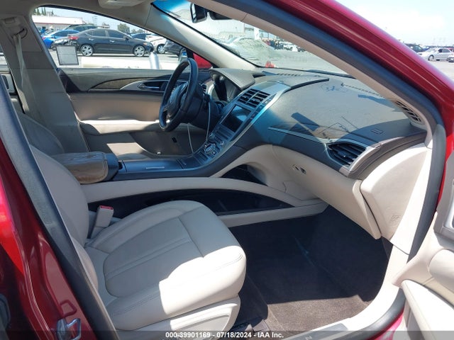 Lincoln MKZ 2019 3LN6L5LU3KR605643 Image 17
