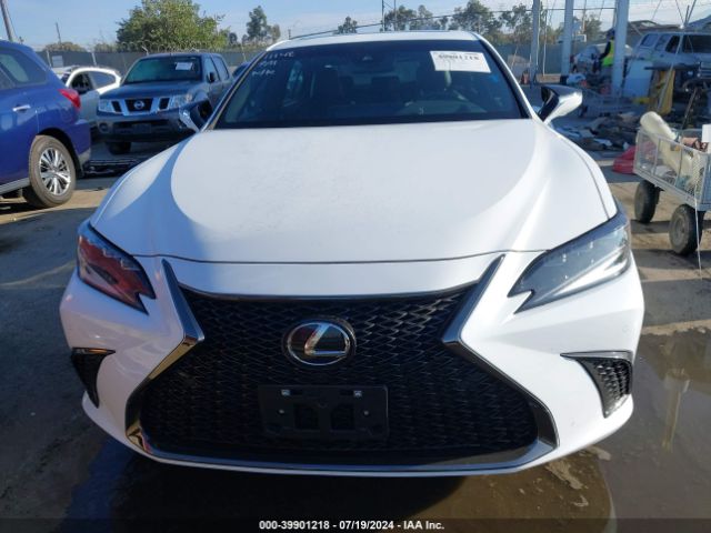 58ABA1C18RU038571 Lexus Es 300h F Sport Handling