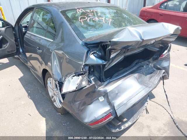 3VW2B7AJ2HM352506 Volkswagen Jetta 1.4t S