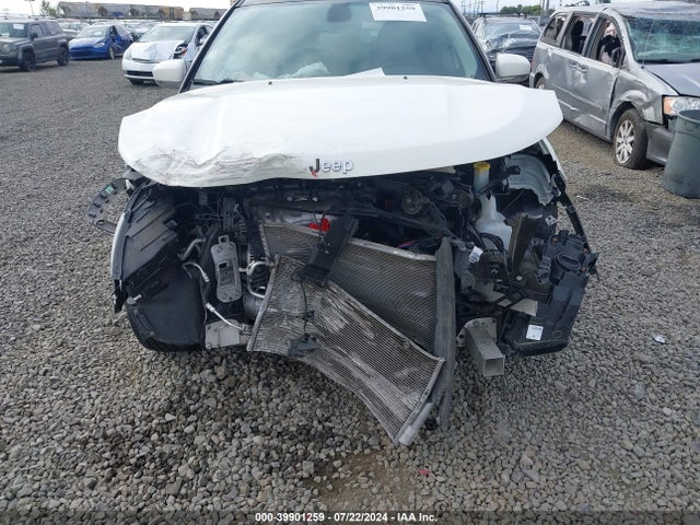 3C4NJCCB3LT150595 Jeep Compass Limited Fwd
