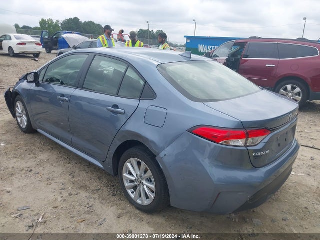 Toyota COROLLA LE 2023 JTDB4MEE9P3004677 Image 3
