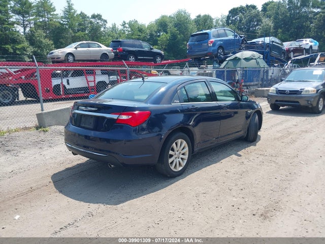Chrysler 200 Limited 2014 1C3CCBCG2EN192433 Image 4