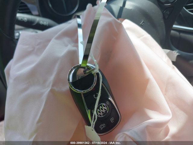1G4ZP5SS3HU195655 Buick Lacrosse Essence