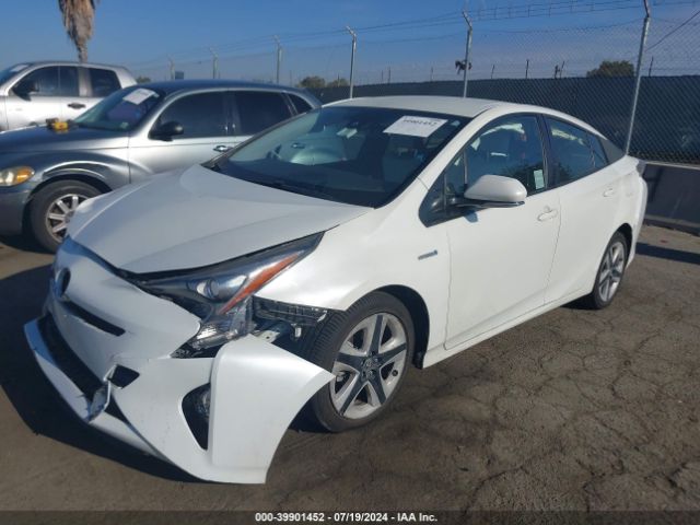 JTDKARFU8G3018842 Toyota Prius Four Touring