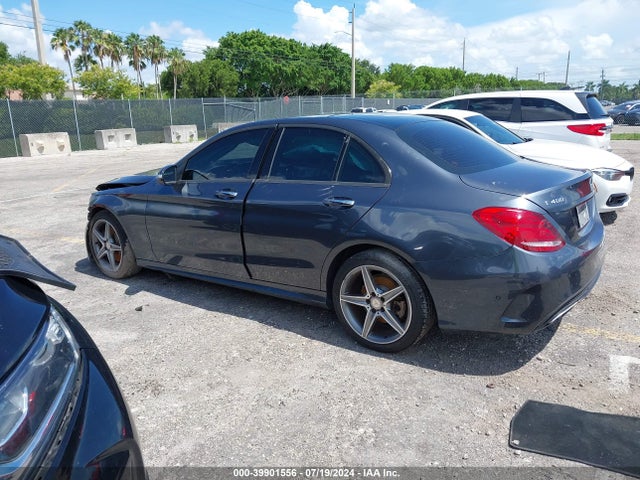 55SWF6GB0FU006246 Mercedes-Benz C 400 4matic