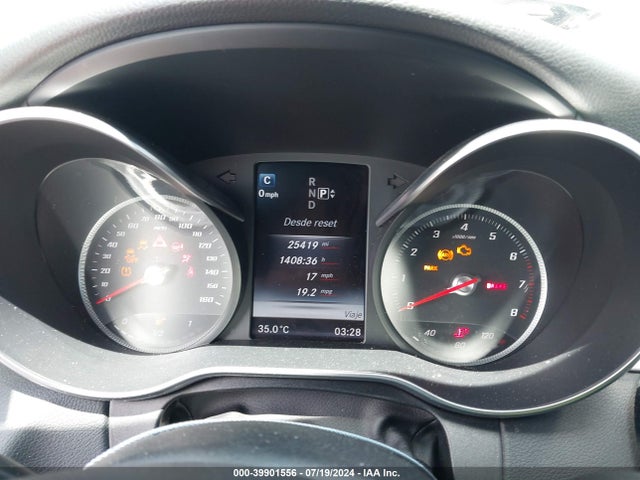 55SWF6GB0FU006246 Mercedes-Benz C 400 4matic