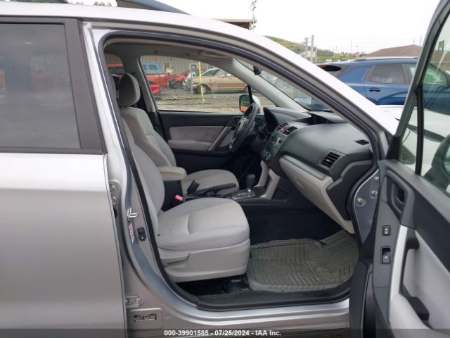 JF2SJADC1FH410902 Subaru Forester 2.5i Premium