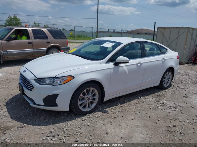 Ford Fusion Hybrid Se 2020 3FA6P0LU7LR151030 Image 2