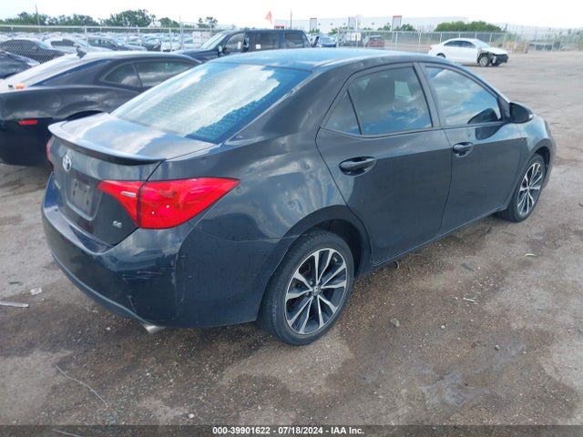 Toyota COROLLA SE 2017 5YFBURHE5HP663132 Image 4