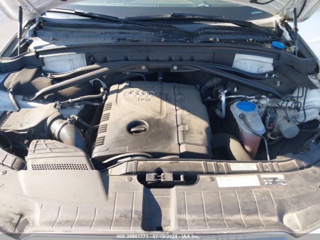 WA1LFAFP8FA143782 Audi Q5 2.0t Premium