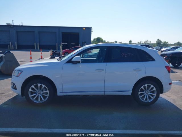WA1LFAFP8FA143782 Audi Q5 2.0t Premium