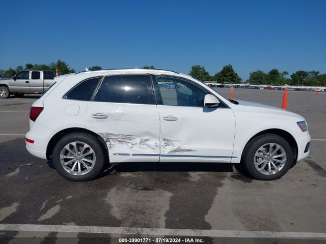 WA1LFAFP8FA143782 Audi Q5 2.0t Premium