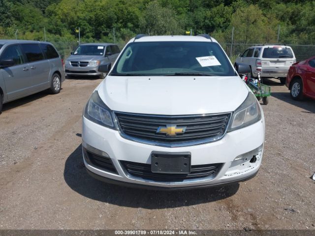 1GNKVFED3HJ240875 Chevrolet Traverse Ls