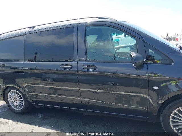 W1YV0BEY3N4174334 Mercedes-Benz m274