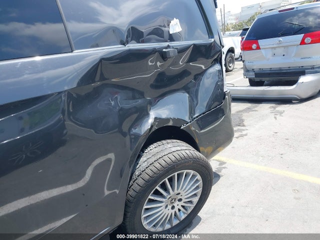 W1YV0BEY3N4174334 Mercedes-Benz m274