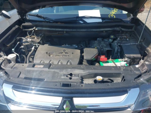 JA4AZ3A31GZ020911 Mitsubishi Outlander Sel
