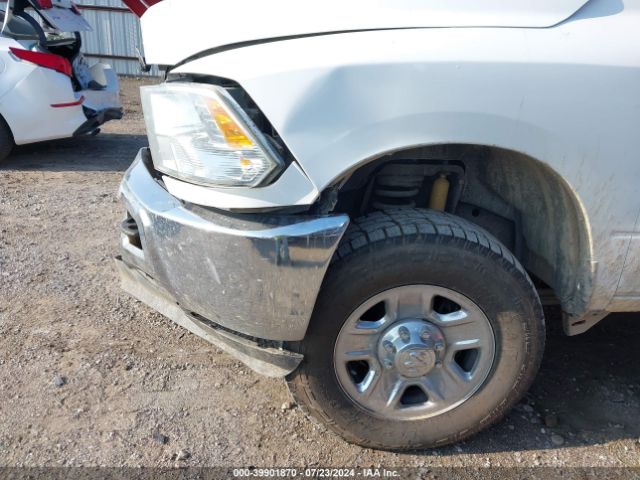 3C6UR5CL5GG111764 RAM 2500 Tradesman