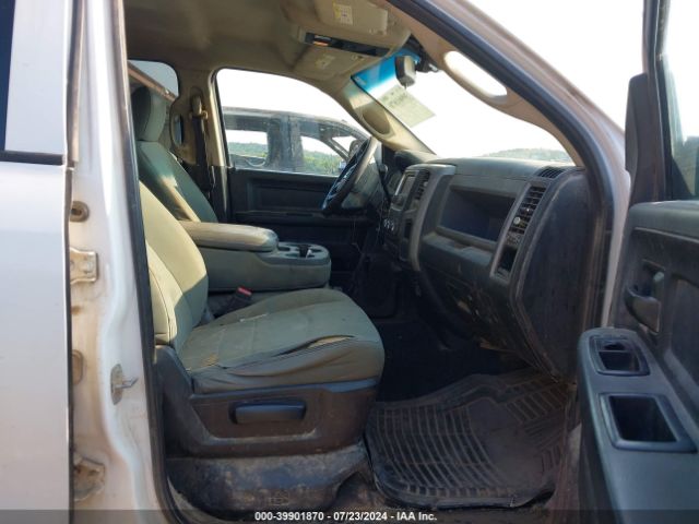 3C6UR5CL5GG111764 RAM 2500 Tradesman