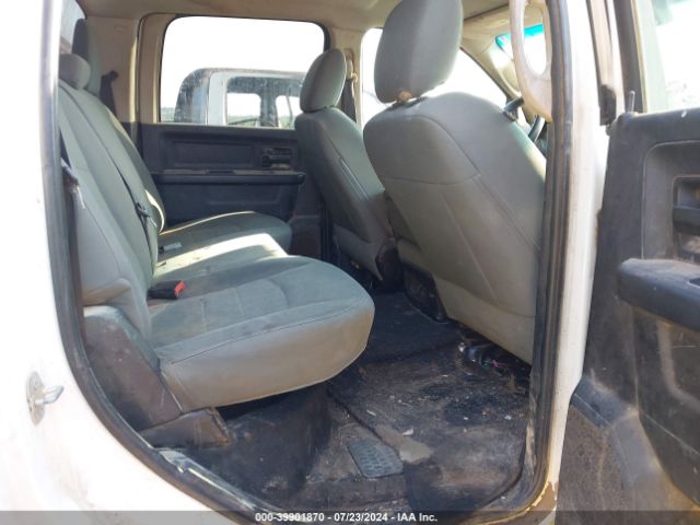 3C6UR5CL5GG111764 RAM 2500 Tradesman