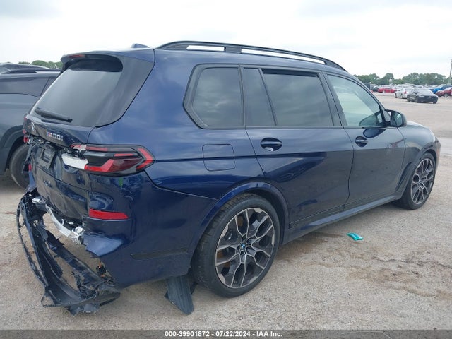 5UX33EM09S9W70512 BMW X7 M60i