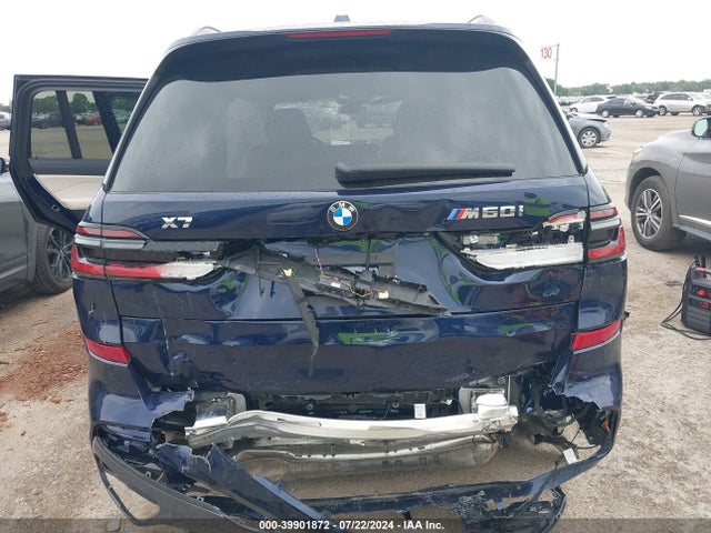 5UX33EM09S9W70512 BMW X7 M60i