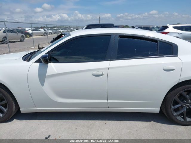 2C3CDXBG3KH504954 Dodge Charger Sxt Rwd