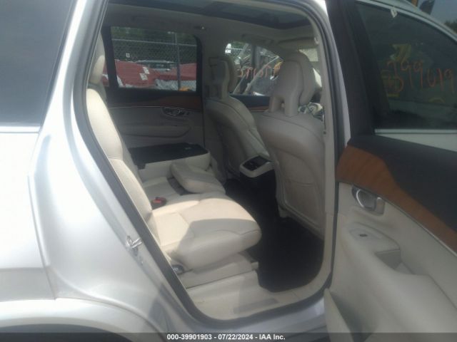YV4A22PK7N1817921 Volvo Xc90 T6 Momentum 7 Passenger