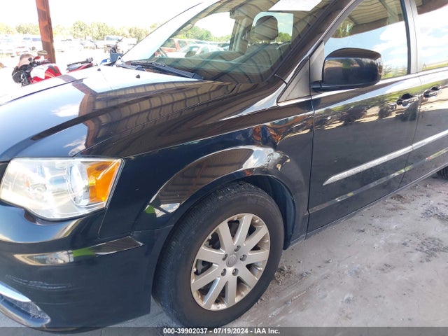 2C4RC1BG1GR174187 Chrysler Town & Country Touring