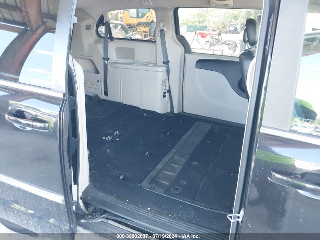 2C4RC1BG1GR174187 Chrysler Town & Country Touring