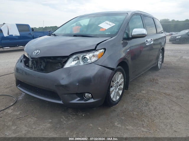 Toyota Sienna Xle 7 Passenger 2014 5TDDK3DC9ES079884 Image 2