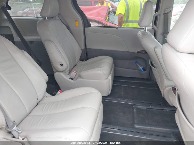 Toyota Sienna Xle 7 Passenger 2014 5TDDK3DC9ES079884 Image 8