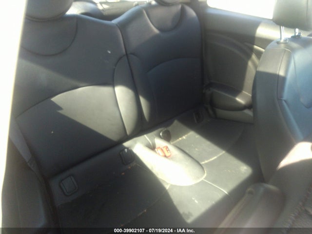 2012 MINI COOPER WMWSU3C57CT258263 Photo 7