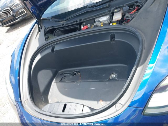 5YJ3E1EAXLF599047 Tesla MODEL 3